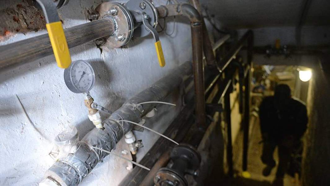 Тепловой узел в подвале жилого дома