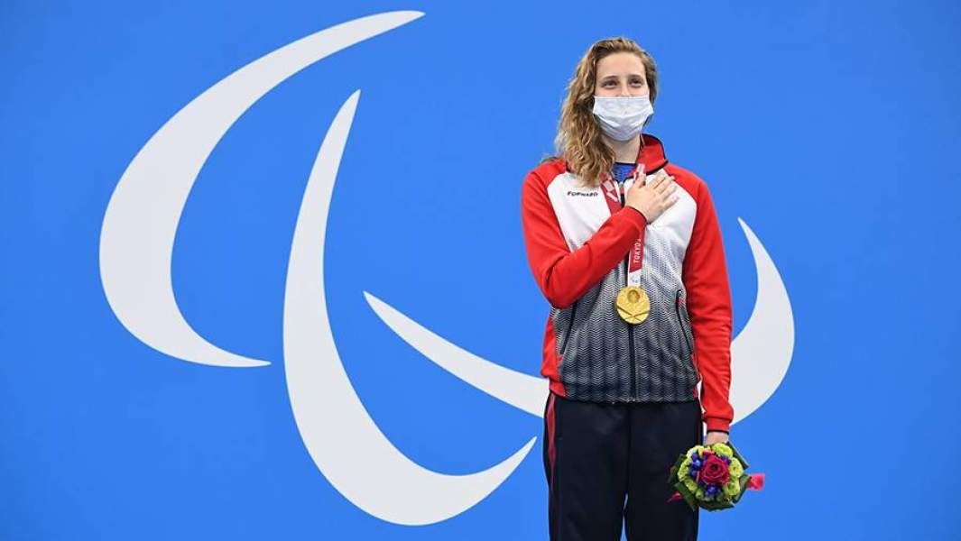 Валерия Шабалина, завоевавшая золотую медаль в плавании на 200 метров комплексом среди женщин в классе SM14