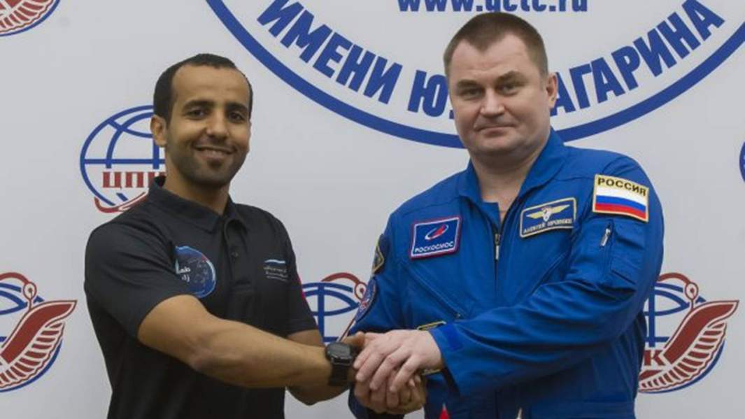 космонавты