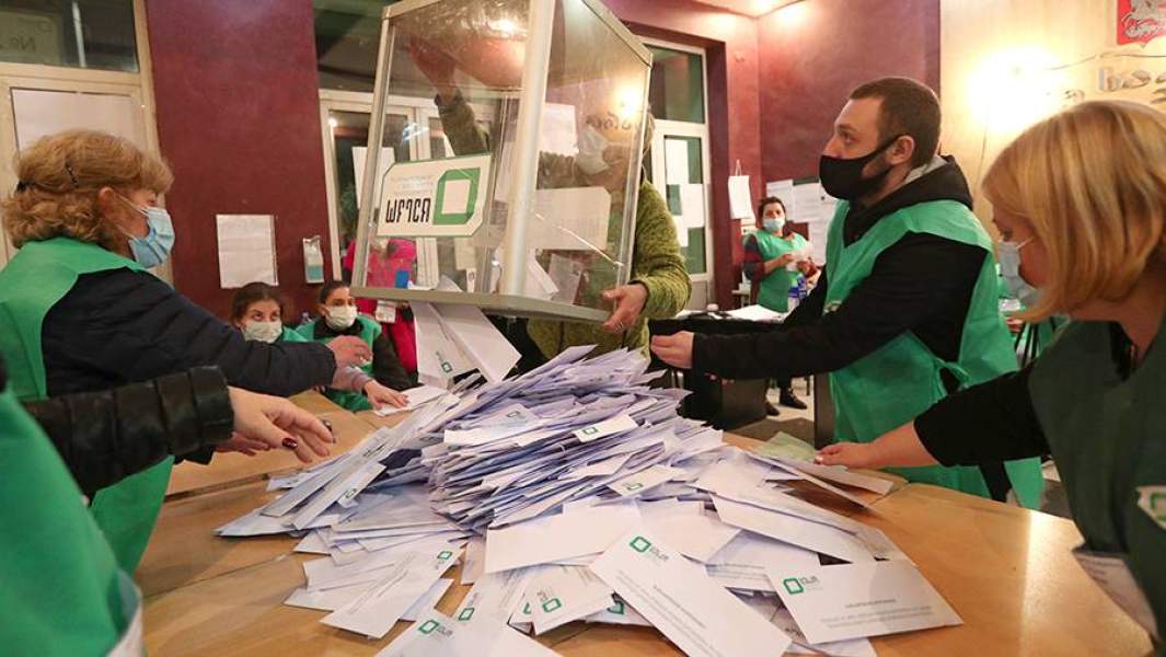 Подсчет голосов после выборов в Грузии