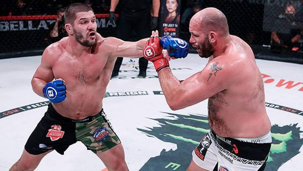 Бой между Валентином Молдавским и Тимоти Джонсоном 