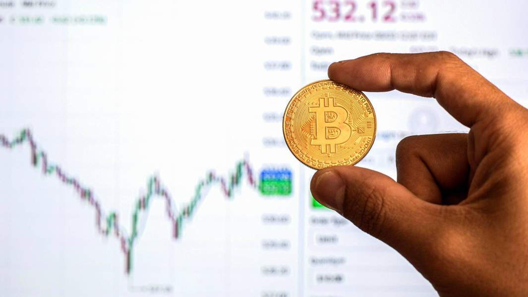 Опасная игра: подходит ли биткоин для сбережений