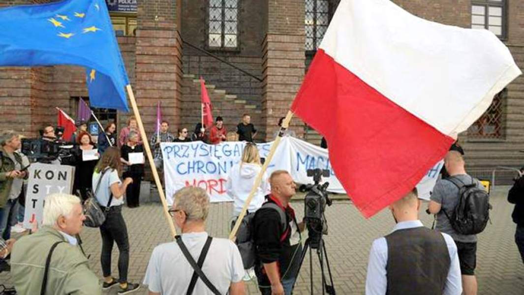 Акция протеста после гибели Дмитрия Никифоренко во Вроцлаве
