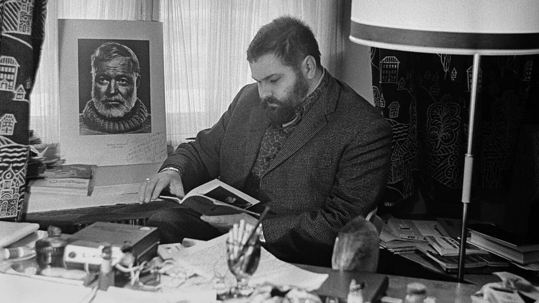 Юлиан Семенов — русский советский писатель, сценарист, публицист, журналист, поэт