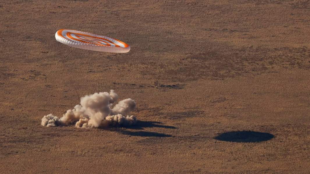 Спускаемый аппарат транспортного пилотируемого корабля "Союз МС-18"