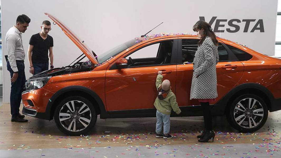 автосалон лада веста