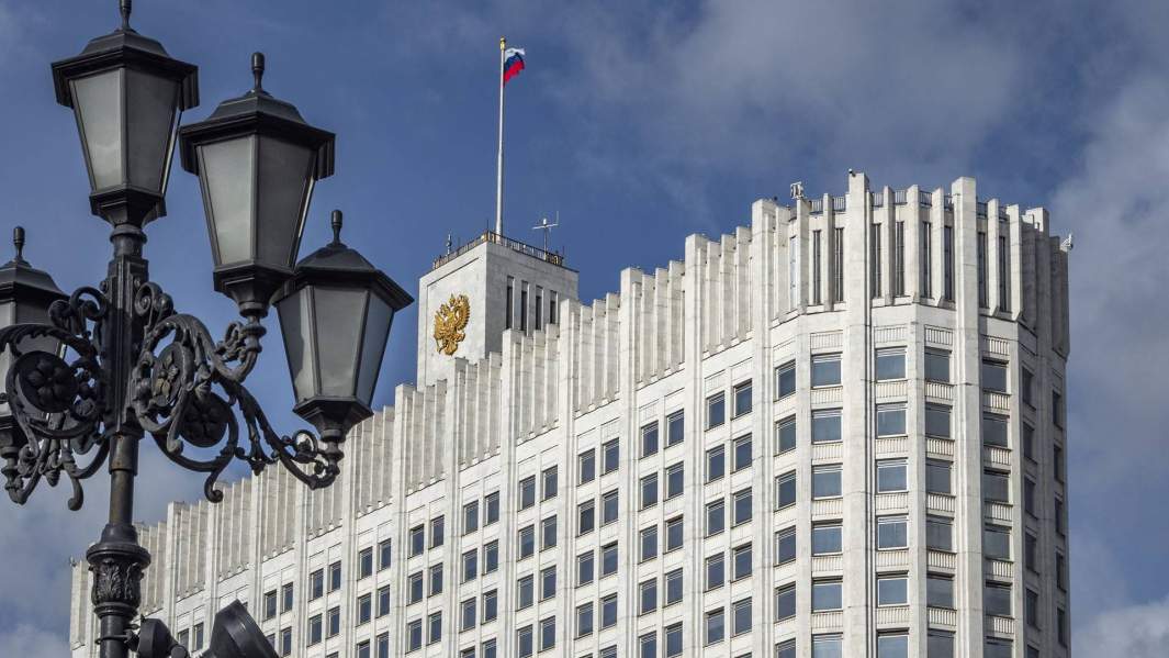 С нелегко закрытыми дверями: как власти собираются помогать бизнесу