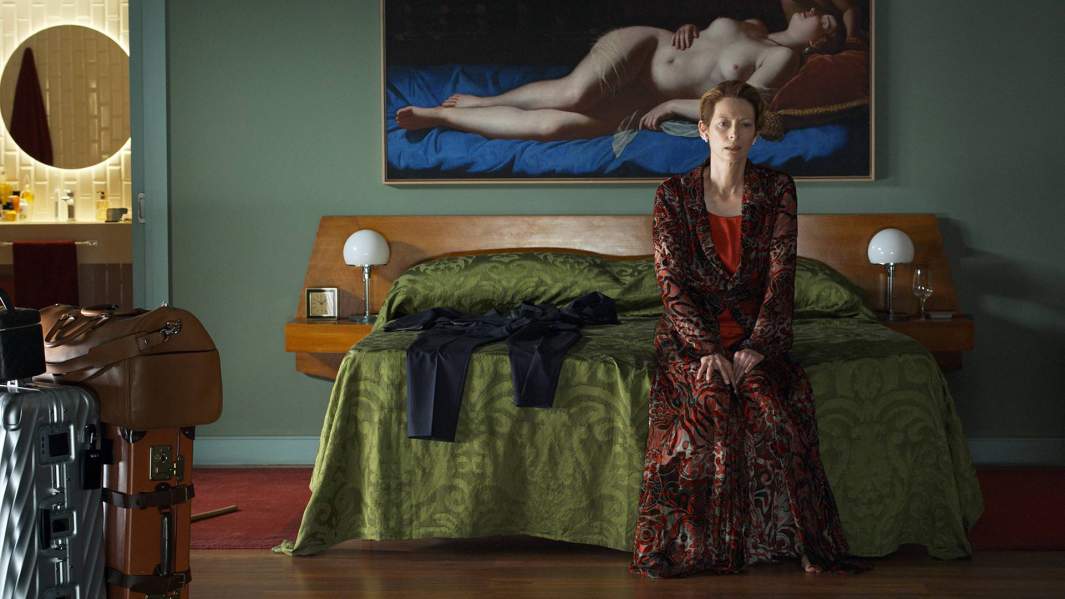 Кадр из фильма «Человеческий голос»