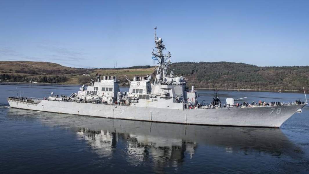  эсминец типа Arleigh Burke USS Porter