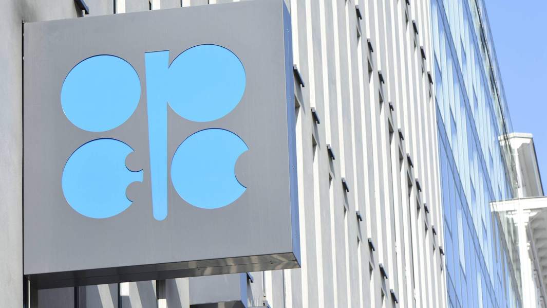 Вдох глубокий: Еврокомиссия прогнозирует рост ВВП России