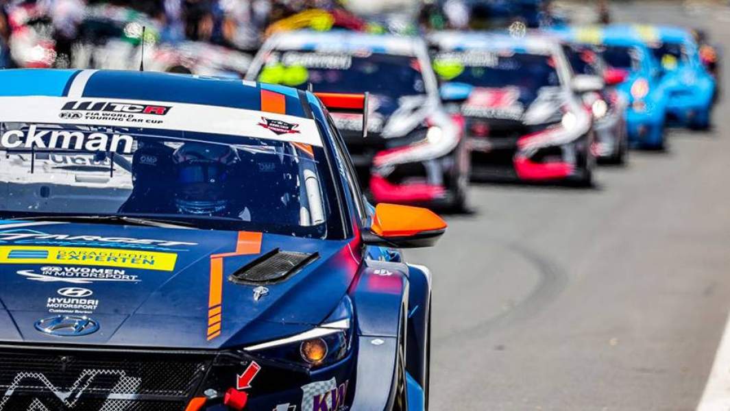 FIA World Touring Car Race