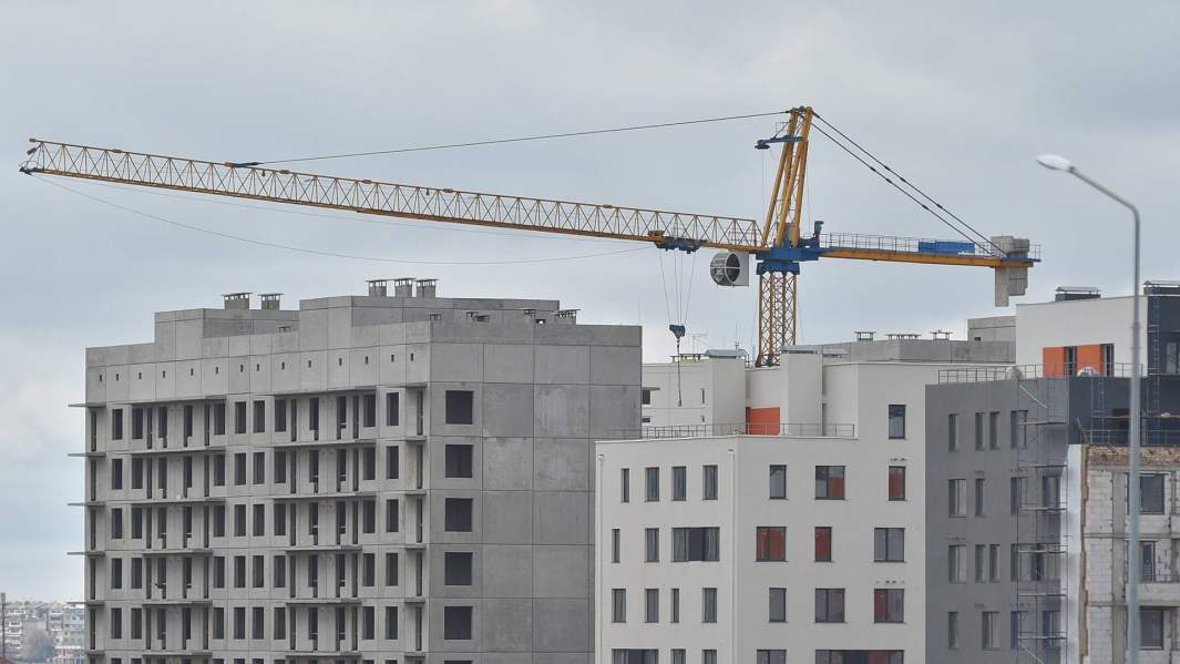 Дети в дом: общественники предупреждают об опасности формирования «сиротских гетто»