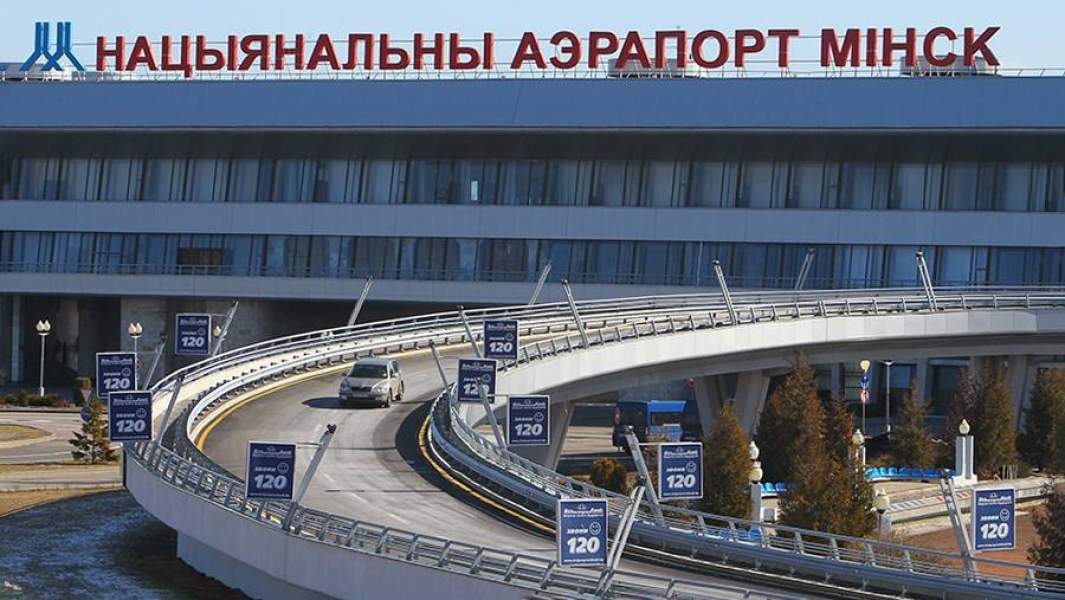Здание национального аэропорта «Минск»