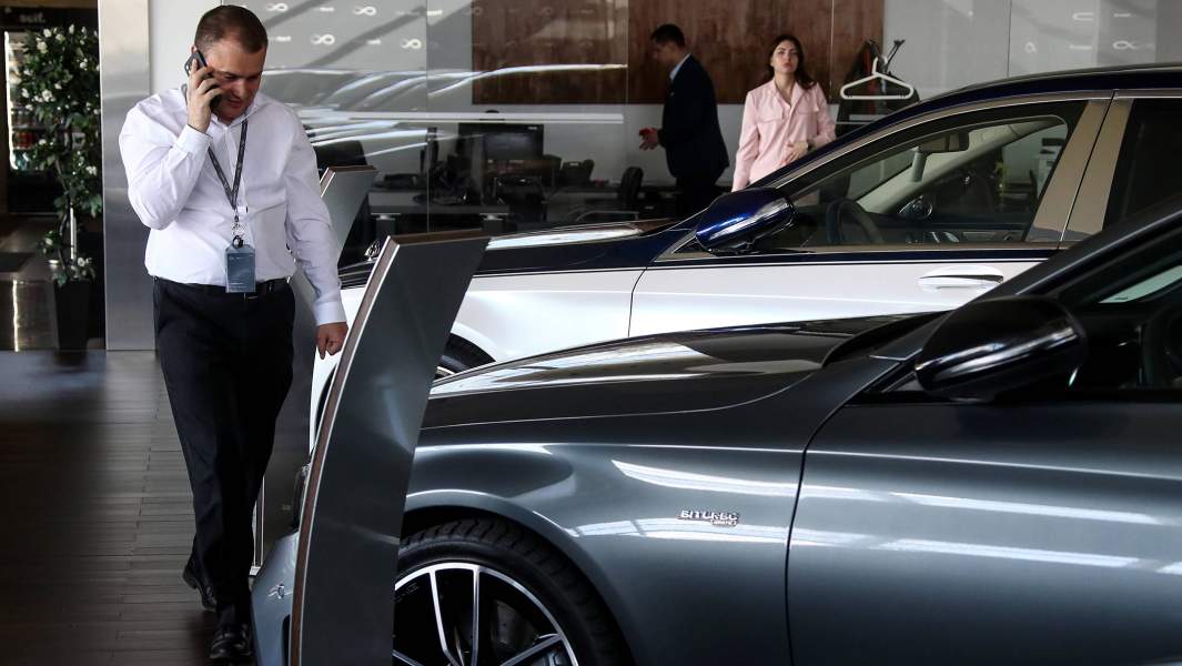 автосалон покупка покупатель