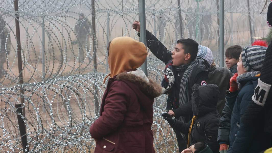 Блок-стоп: как санкции ЕС повлияют на диалог о мигрантах с Минском