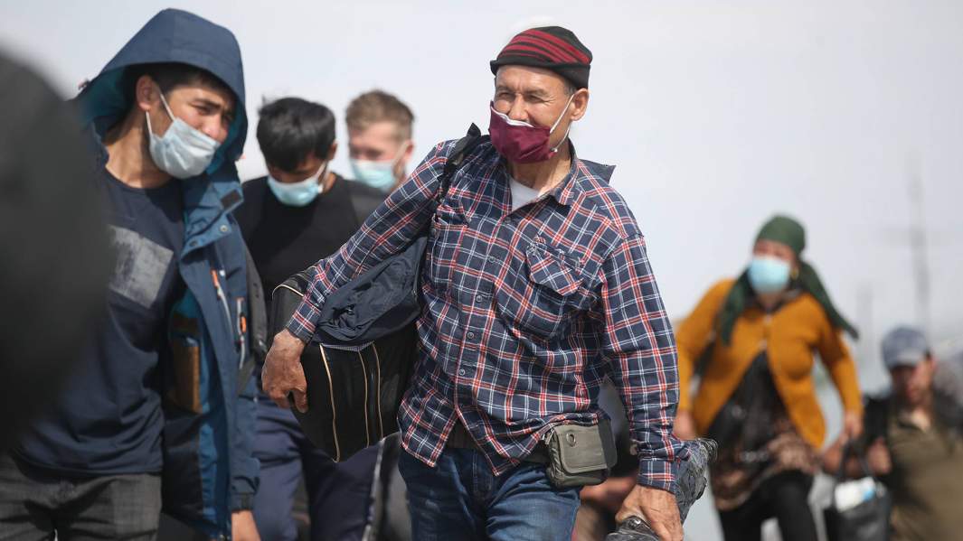 мигранты труд