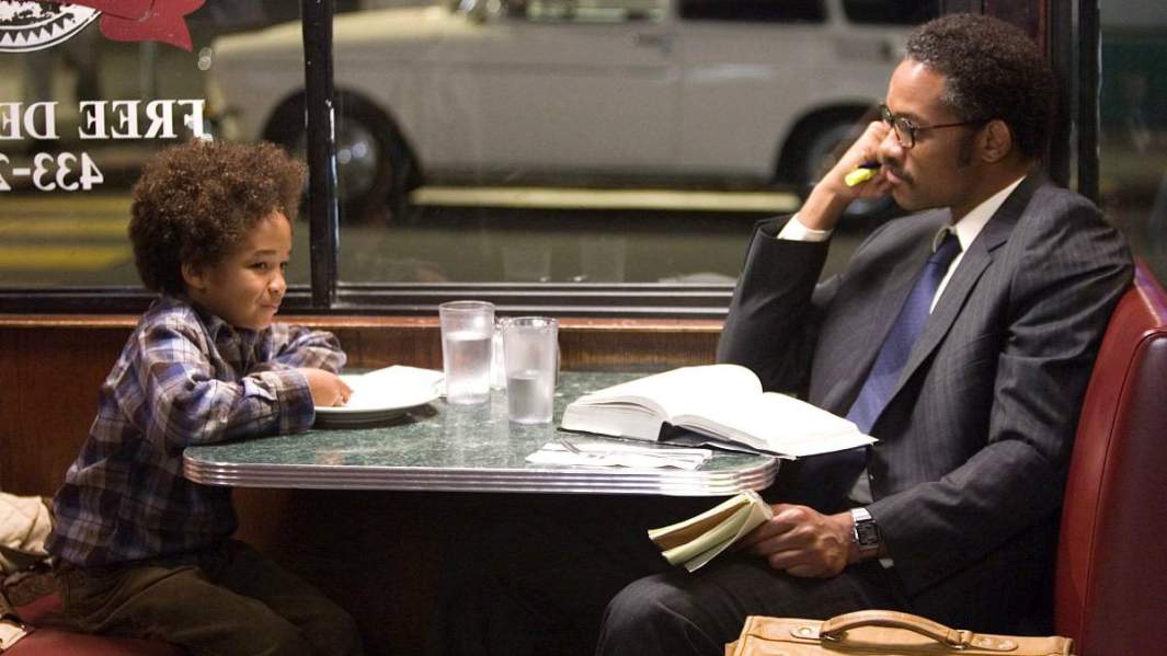 Кадр фильма «В погоне за счастьем»