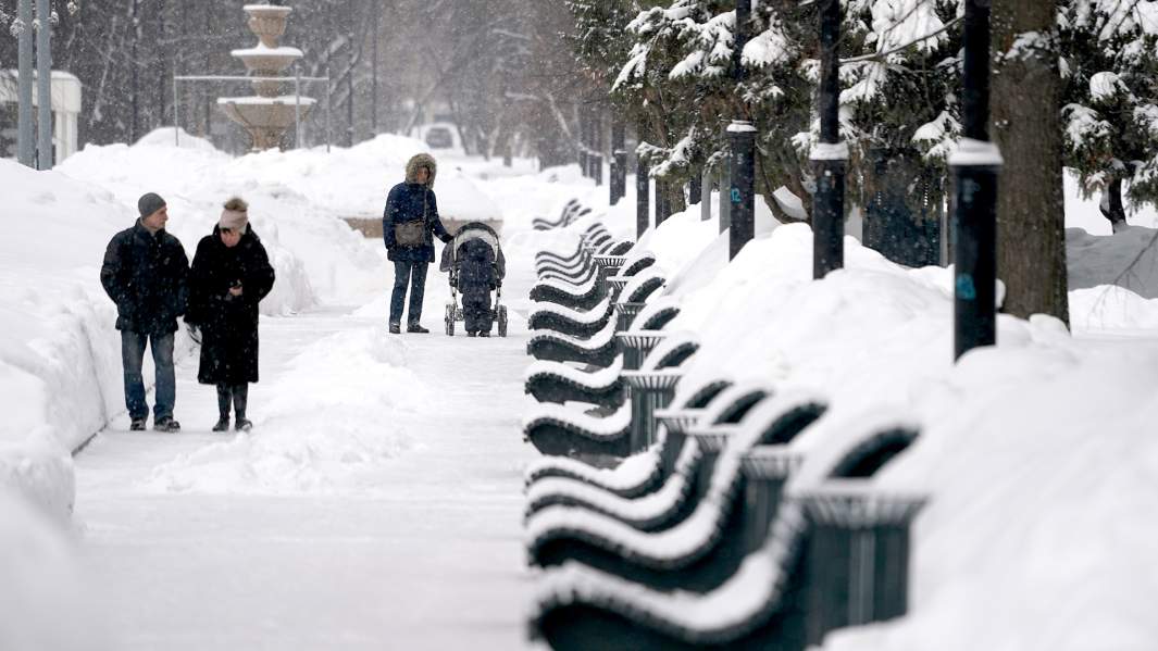 семья дети зима