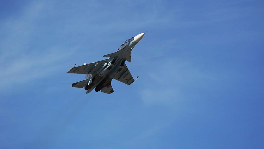 Истребитель Су-30