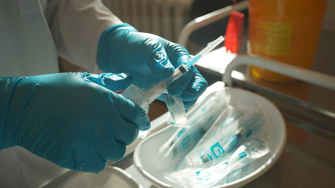 вакцина укол