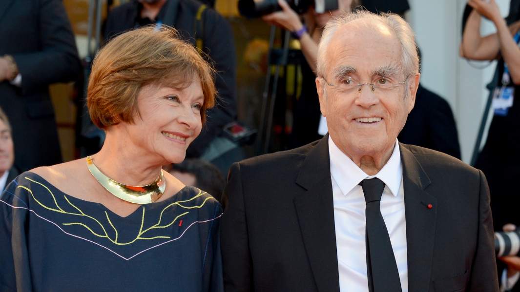 Французские актриса и режиссер Маша Мериль и композитор Мишель Легран на 71-м Венецианском международном кинофестивале