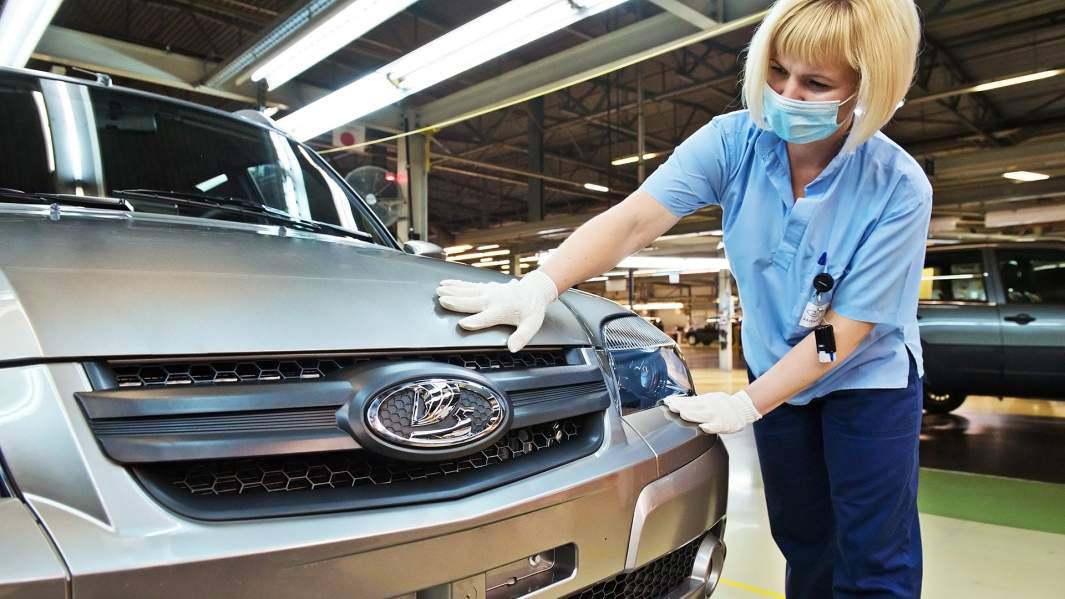 Внедорожник Niva на заводе в Тольятти