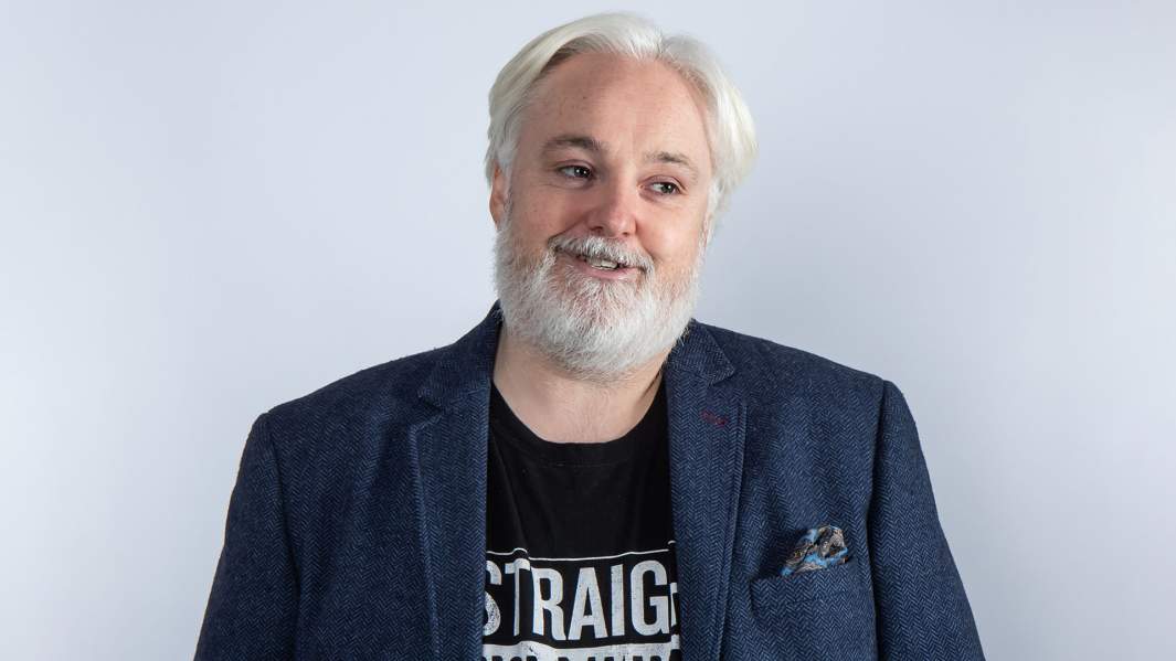  Куив Макдоннелл