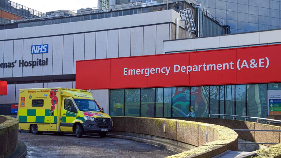  лондон больница вирус