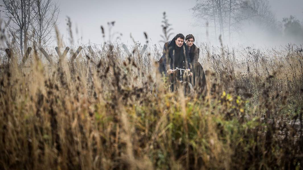 Данила Козловский и Нино Нинидзе на съемках сериала «Карамора»