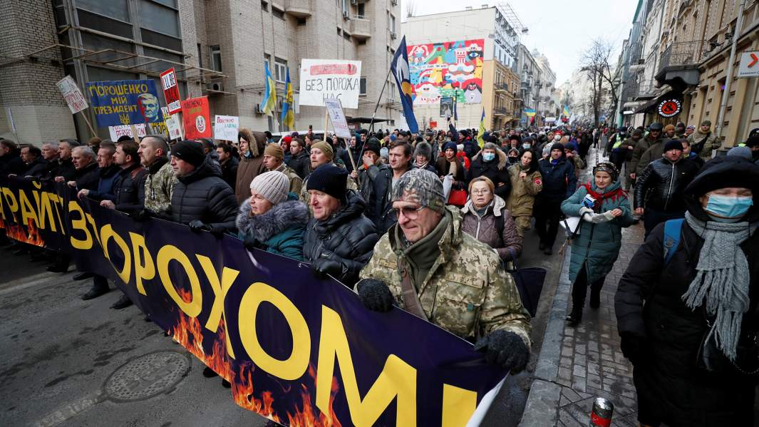 Шествие сторонников Петра Порошенко в Киеве