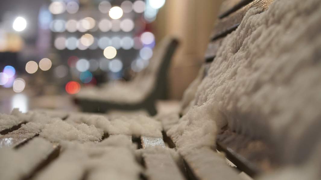 скамейка в парке