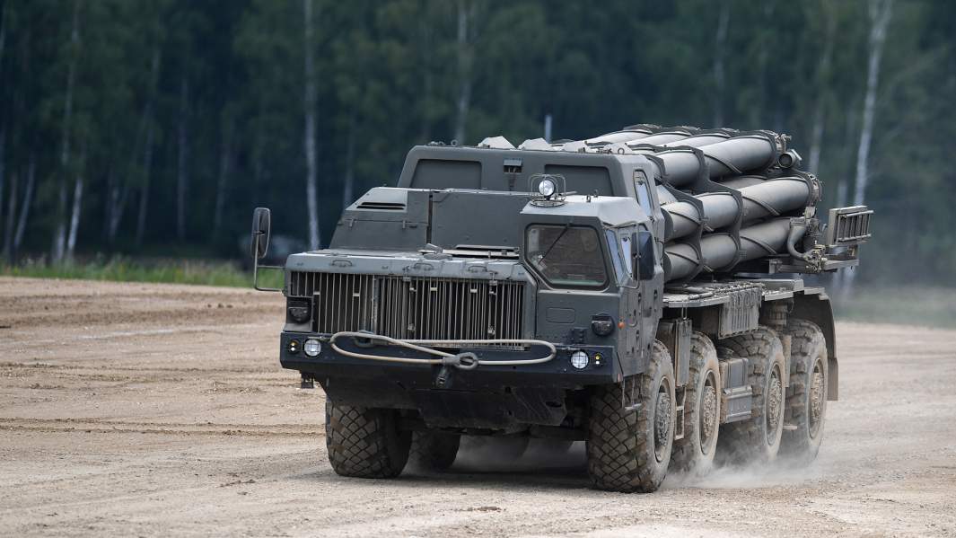 Реактивная система залпового огня "Смерч"