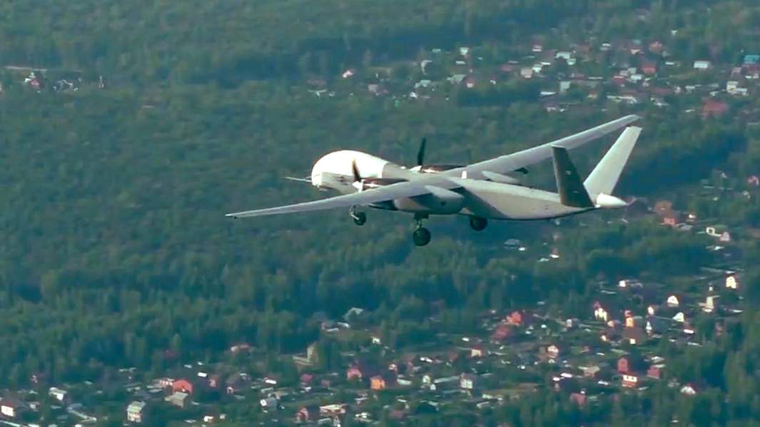 Беспилотный аппарат большой дальности полёта «Альтиус-РУ»