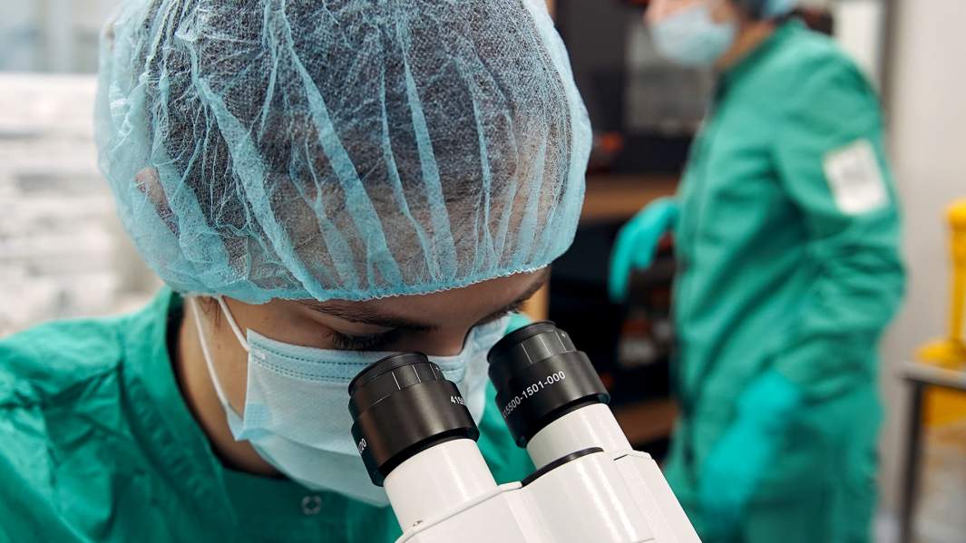 микроскоп врач 