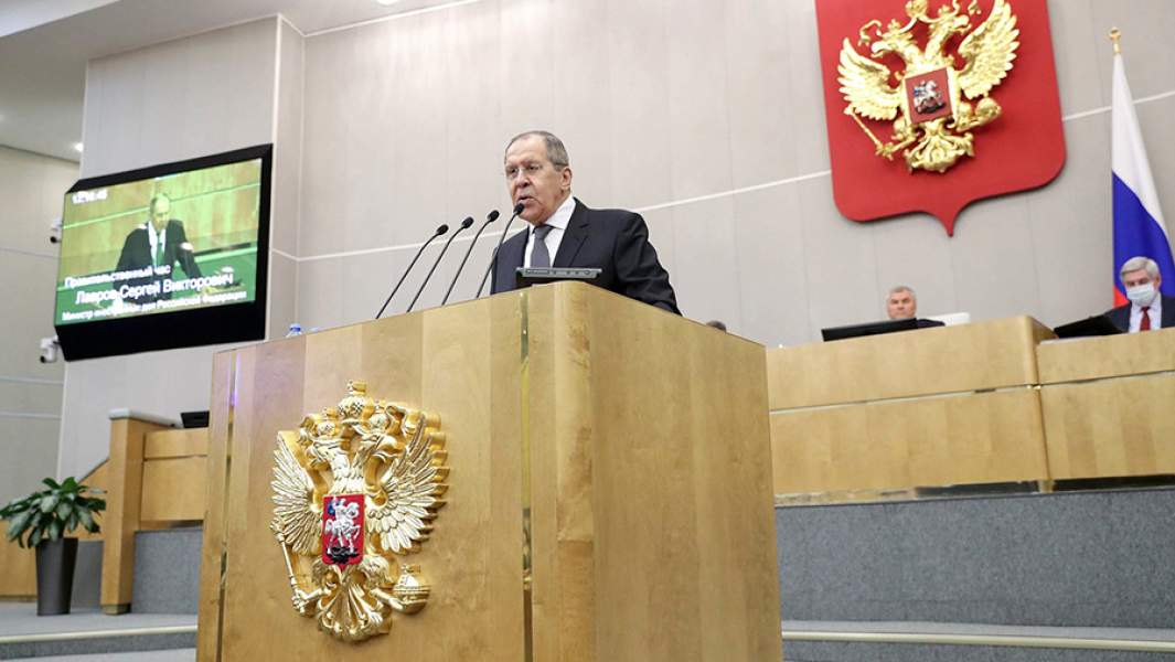 Министр иностранных дел РФ Сергей Лавров на пленарном заседании Государственной думы РФ