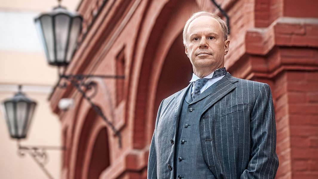 Народный артист России Авангард Леонтьев