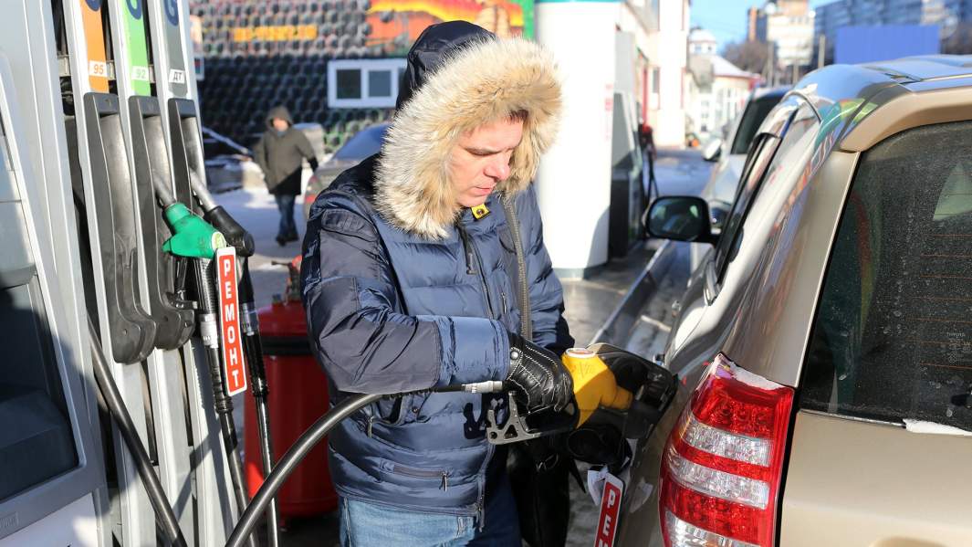 нефть заправка 