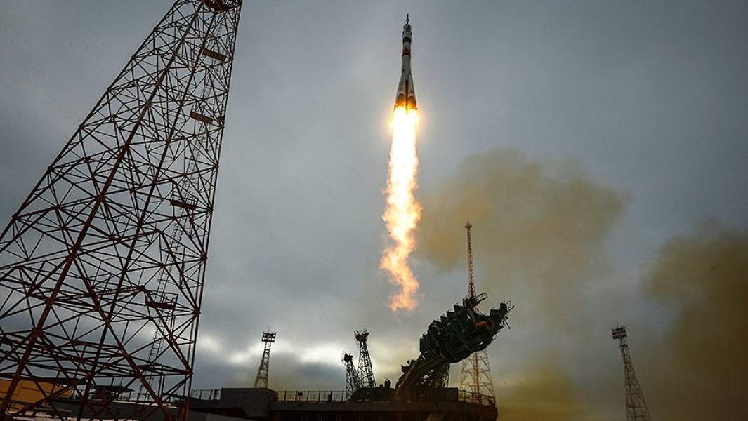 Запуск ракеты-носителя «Союз-2.1а» с транспортным пилотируемым кораблем «Союз МС-20» со стартовой площадки космодрома Байконур