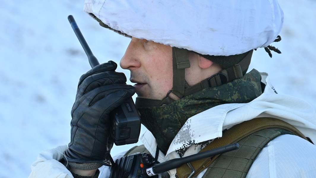 Военнослужащий