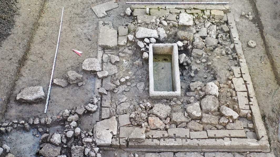 Героон середины IV в. до н.э. Вид с юго-запада