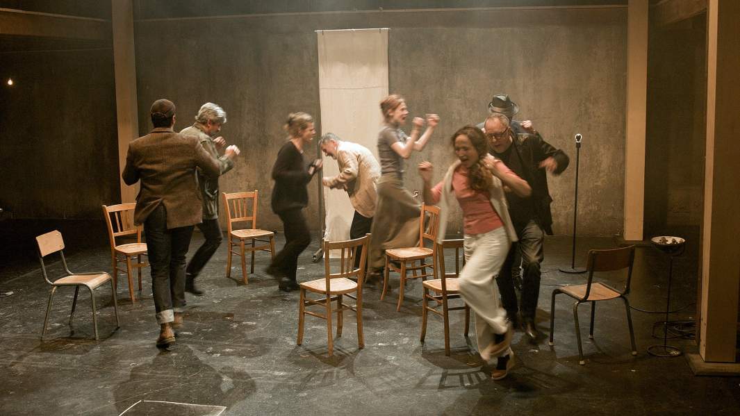 Сцена из спектакля «Чайка»