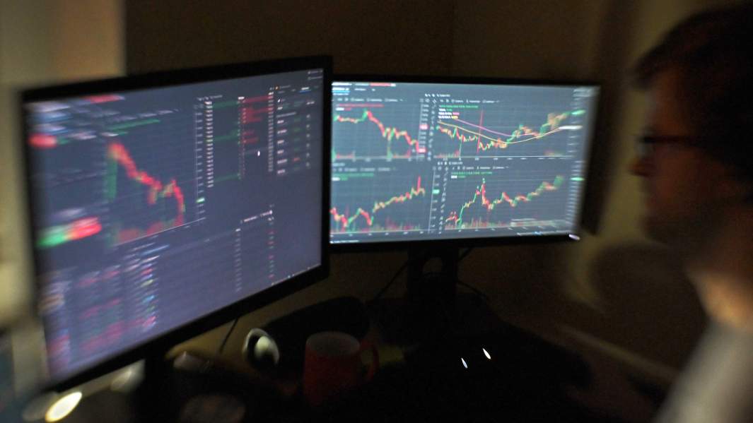 финансы аналитик график