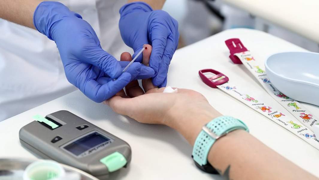 Взятие крови на анализ