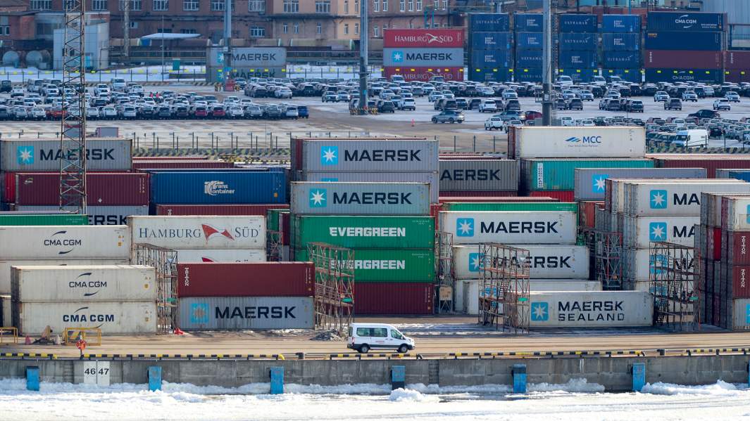 контейнеры грузы Maersk