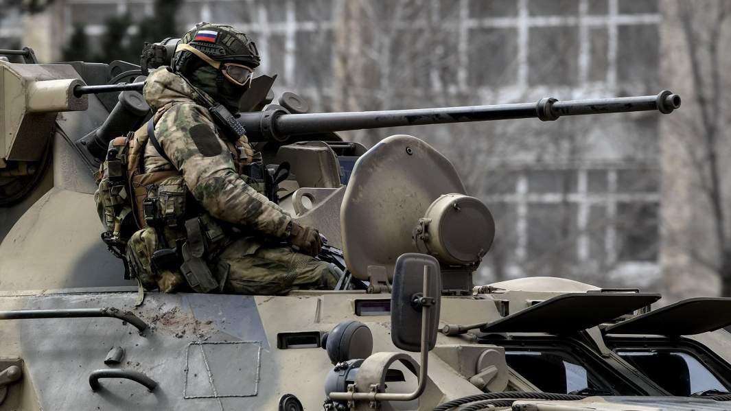 Военнослужащий