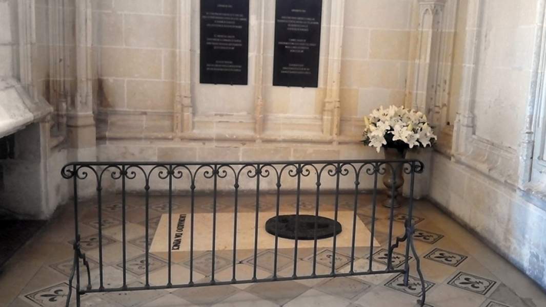 Могила Леонардо да Винчи в замке Амбуаз