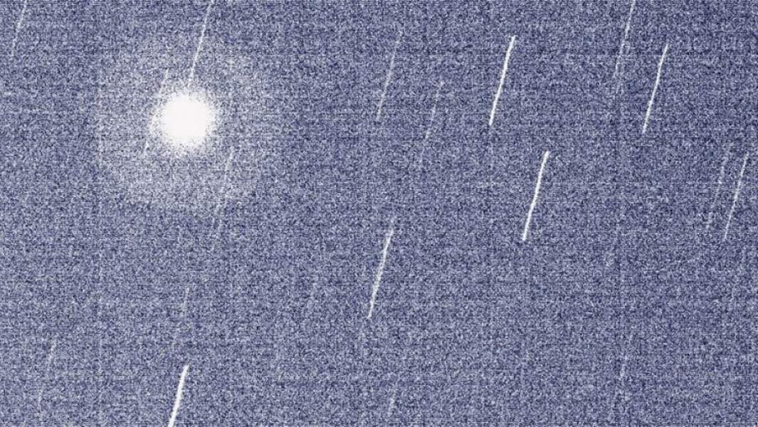 Наблюдение за неуправляемым сходом с околоземной орбиты тяжелой ракеты-носителя