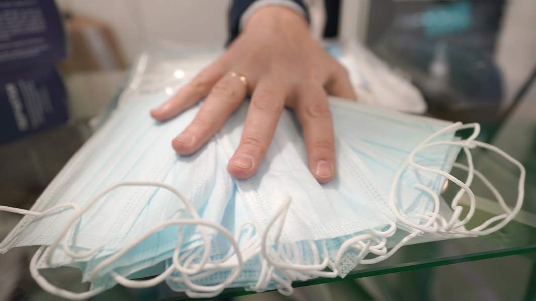 маски в аптеке