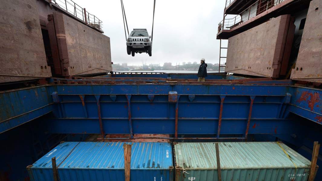 контейнер автомобиль порт