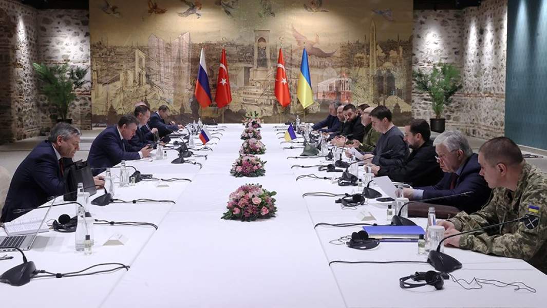 Российско-украинские переговоры во дворце Долмабахче в Стамбуле. 29 марта 2022 года